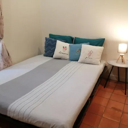 Centre De Apartment *
